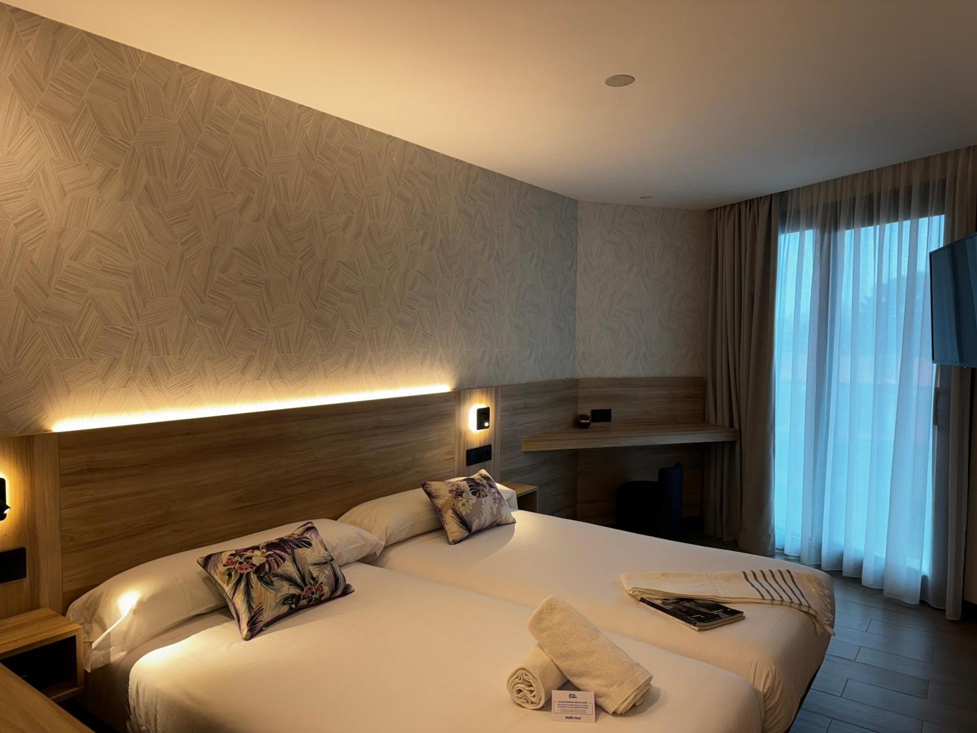 Hotel Delfin Azul Playa de la Lanzada Eksteriør billede