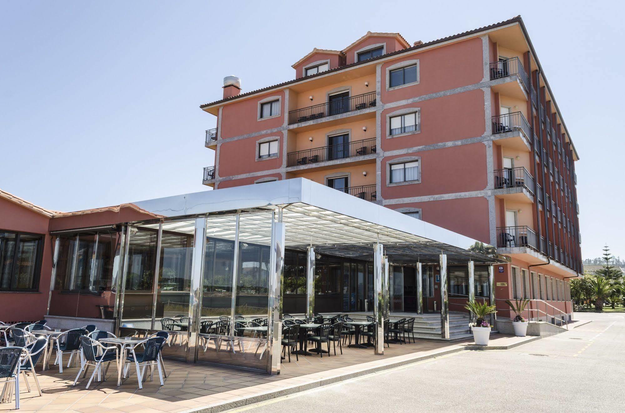 Hotel Delfin Azul Playa de la Lanzada Eksteriør billede